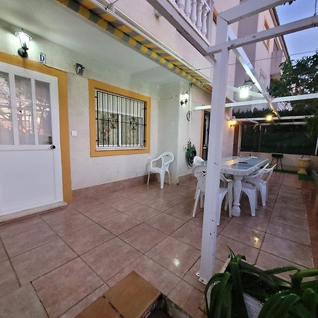 Apartamento Bajo Con Terraza Y Piscina Торрев'єха Екстер'єр фото