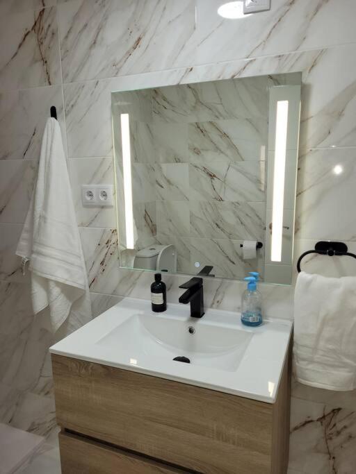 Apartamento Bajo Con Terraza Y Piscina Торрев'єха Екстер'єр фото